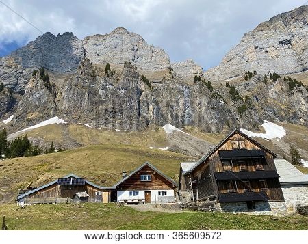 Alp Tschingla Farm Below Churfirsten Mountain Range And Over Walensee Lake, Walenstadtberg - Canton 