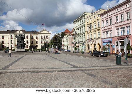 Bydgoszcz, Poland - September 4, 2010: People Visit Stary Rynek City Square In Bydgoszcz, Poland. By