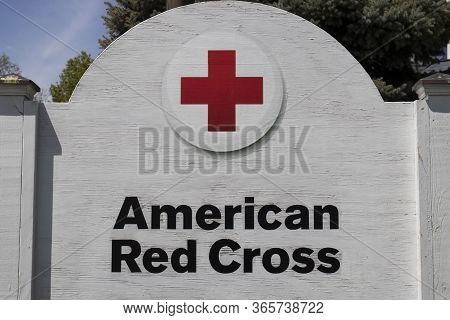 Kokomo - Circa May 2020: American Red Cross Sign. The American National Red Cross Provides Emergency