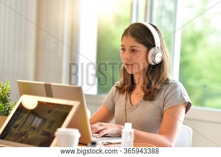 Young people studying from home during confinement period