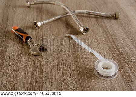 Professional Plumbing Set With Adjustable Wrench, Tubes And Tape Fum