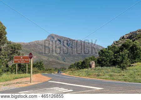 Northern Start Of The Bainskloof Pass Between Ceres And Wellington In The Western Cape Province. A V