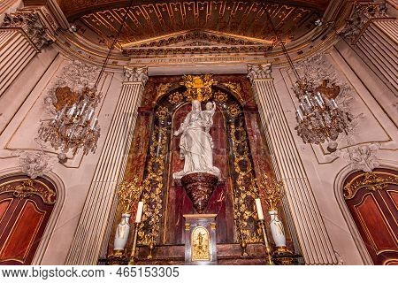 Interiors Of Saint Louis En L'ile  Church, Paris, France