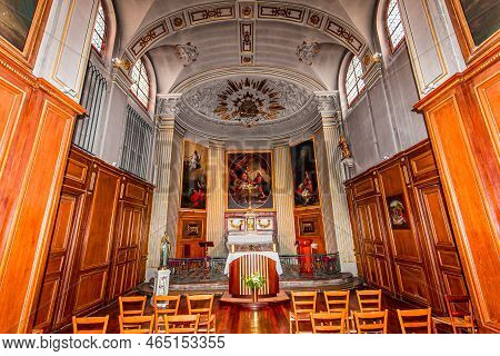 Interiors Of Saint Louis En L'ile  Church, Paris, France