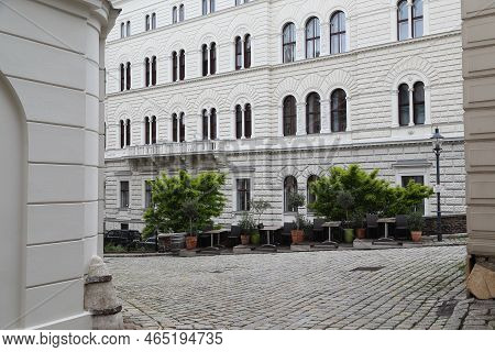 Vienna, Austria - May 16, 2019: This Is A Cityscape Of One Of The Streets In The Inner City Area.