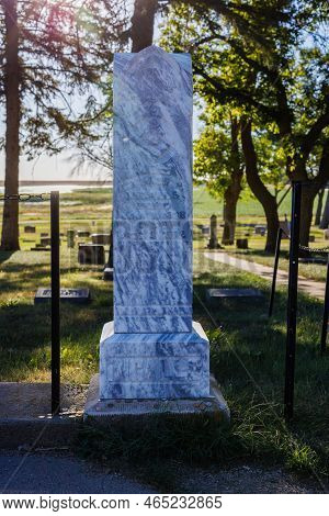 De Smet, Sd, Usa  - September 4 2020: Grave Site And Monument Of Charles Ingalls Located In The De S