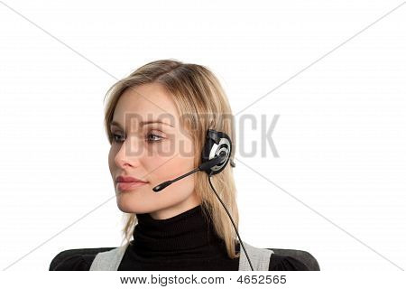 Kulaklýklý mikrofon setini konuşurken çok iş kadın