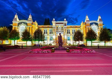 Glavnie Narzannye Vanni Is A Historic Building At The Kurortny Boulevard In Kislovodsk Spa City In C