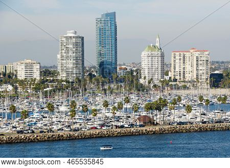 Long Beach, California, U.s.a - November 5, 2022 - The View Of The Boat Harbor And Buildings In The 