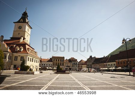 เมืองศูนย์กลางของ Brasov โรมาเนีย