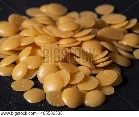 Candelilla Wax Sp 75. Chemical Ingredient For Cosmetics And Toiletries Product.