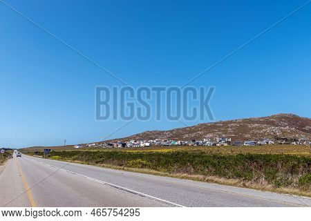 Pringlebaai, South Africa - Sep 20, 2022: Landscape On Road R44. Pringlebaai On The Western Cape Sou