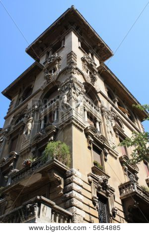 Architettura di Coppede' a Roma