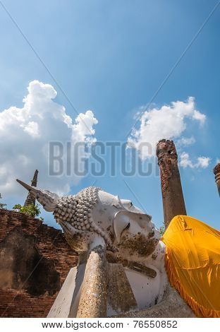 Buddha Status At Wat Yai Chaimongkol, Ayutthaya, Thailand