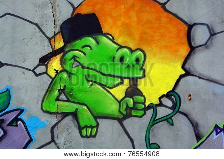 Street art Montreal croco beer drinker