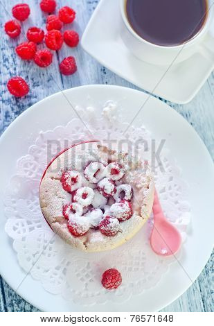 fresh soufflé with raspberries