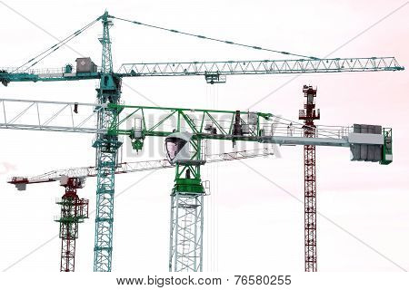 Lifting crane