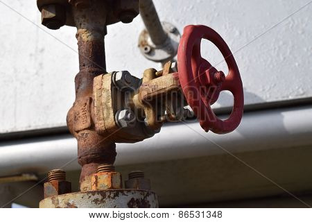 Oil Valve With Rocking