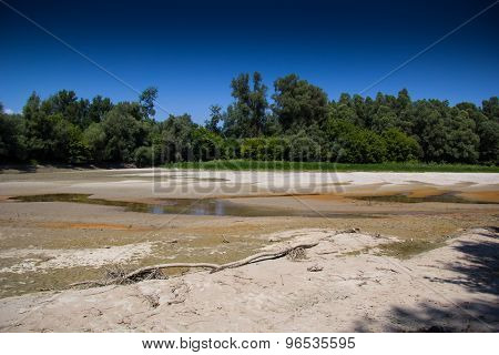 Drought - River Dried Up-global Warming