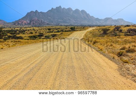 Dirt road