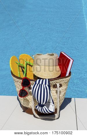 symbol photo recovery on holiday