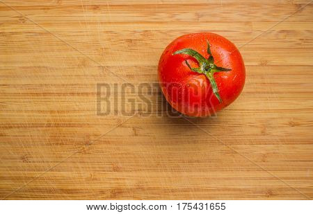 tomato fresh splash water action movement healthy juicy natural plant ripe vegetable vegetarian