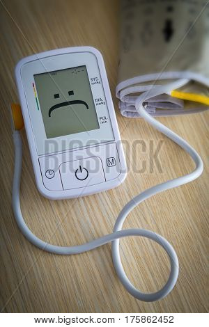Digital Blood Pressure Monitor With Message