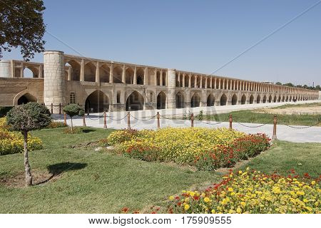 Si-o-se Bridge, Isfahan, Iran, Middle East, Central Asia
