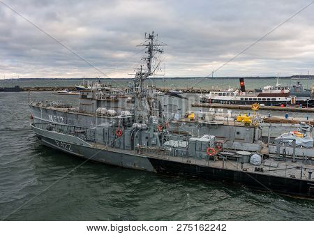 Tallinn, Estonia - November 18, 2018: Ships In The Waters Of Flight Harbor. There Is Also Moored Shi
