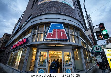 Montreal, Canada - November 7, 2018:  Pharmacie Jean Coutu Logo On Their Main Shop For Montreal. Als