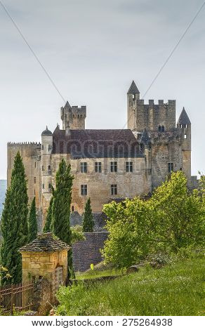 Chateau De Beynac Is A Castle Situated In The Commune Of Beynac-et-cazenac, In The Dordogne Départem