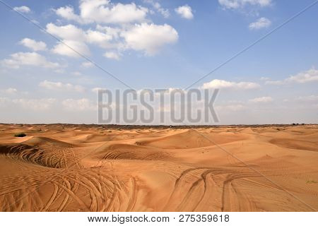 Sharjah Desert Area, One Of The Most Visited Places For Off-roading By Off Roaders