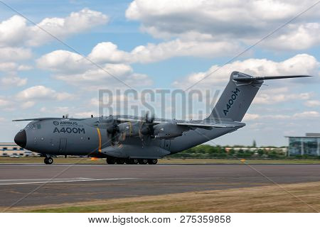 Farnborough, Uk - July 17, 2014: Airbus Defence And Space A400m Military Cargo Aircraft F-wwms.