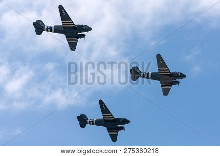 Farnborough, Uk - July 20, 2014: Three World War Ii Era Douglas C-47 (dc-3) Transport Aircraft With 