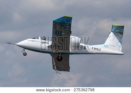 Farnborough, Uk - July 16, 2014: The Airbus E-fan Is A Prototype Electric Aircraft Being Developed B