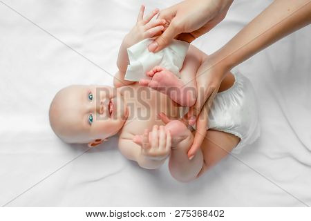 Mother Cleaning Up And Wipes Body And Leg Baby By Wet Tissue. Cleaning Wipe, Pure, Clean. Happy Emot