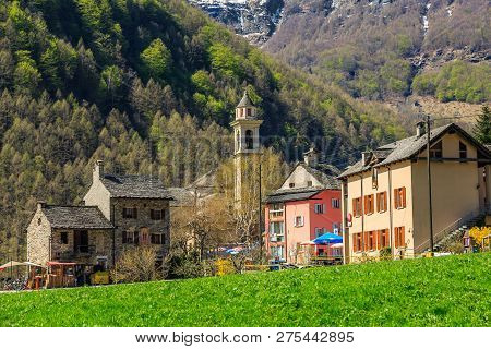 Sonogno, Switzerland - 21 April 2018 - Sonogno Village With Plenty Of Stone Houses And Typical Alley