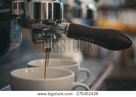 Delivering The Perfect Cup Of Coffee Every Time. Small Cups To Serve Hot Coffee Drink. Brewing Coffe
