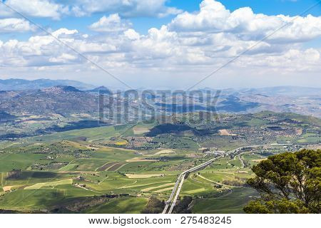 Picturesque Green Hilly Valley Near Enna City, Central Sicily, Italy. The Autostrada A19 From Catani