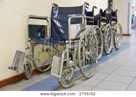 Sjukhuset rullstolar