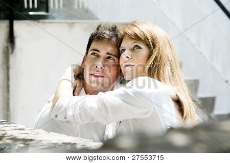 หนุ่มสาวคู่หนึ่งในบรรดา