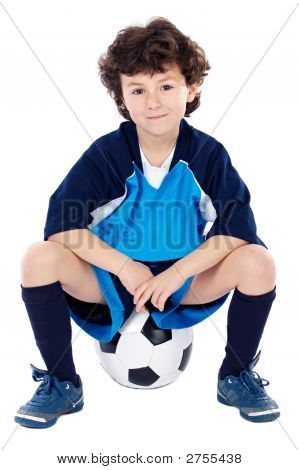 Futbol topu ile çocuk