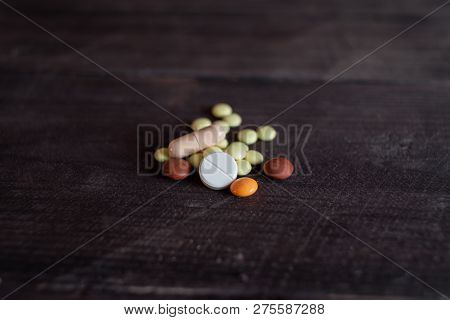 Magic Pills - A Pledge Of Fast And Effective Weight Loss.