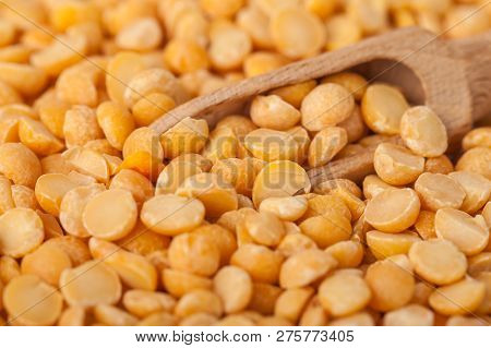 Dry Dry Peas In The Wooden Spoon, Healty Food