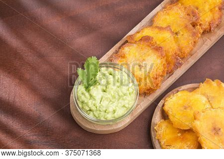 Patacón Fried Flattened Pieces Of Green Plantain (tostón, Tachino)