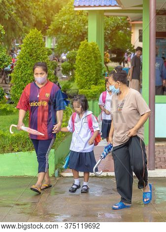 Kanchanaburi,thailand-july 2,2020:thai Students Wear Various Medical Masks To Prevent Themselves Fro
