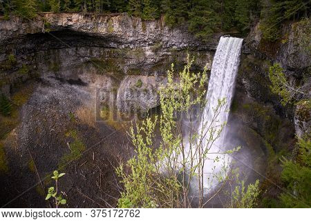 Brandywine Waterfall Bc Canada. Spectacular Brandywine Falls Near Whistler, British Columbia, Canada