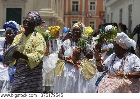 Salvador, Bahia / Brazil - November 20, 2018: Members Of The National Association Of Acaraje Baianas