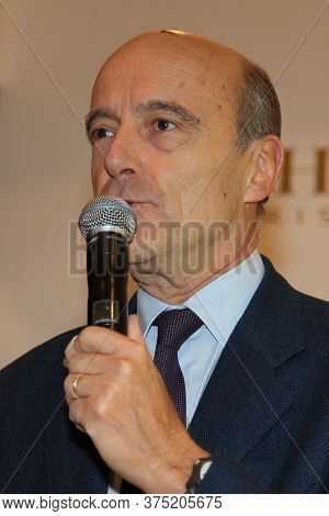 Bordeaux, Gironde, Nouvelle Aquitaine - 02 02 2019 : Alain Juppé Will Leave The Bordeaux Town Hall T