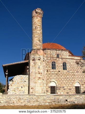 Oude moskee In in de buurt van Izmir Urla